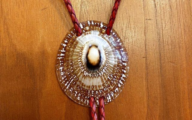 The History of the Bolo Tie — Holo Holo Bolo journal