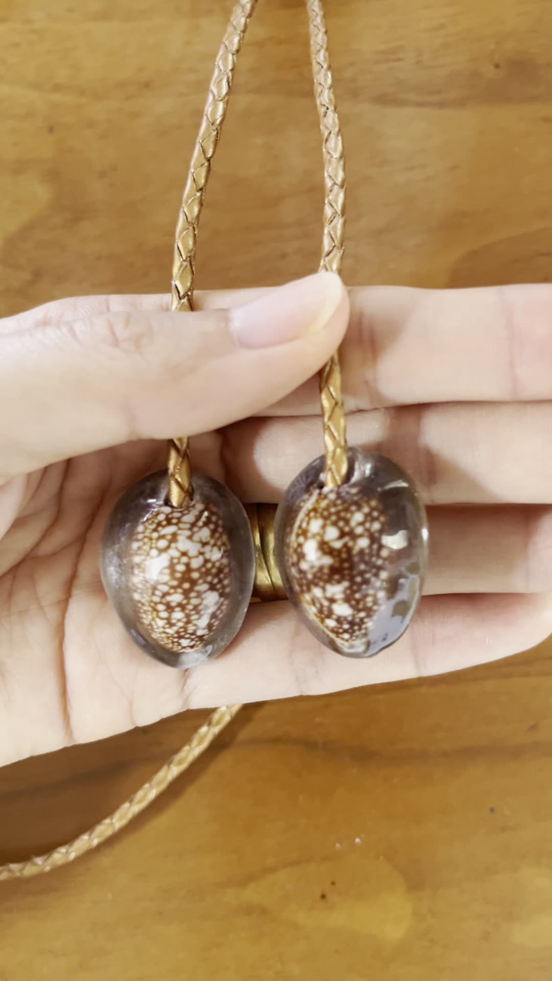 Ocean Eye — Hawaiian shell bolo tie, view 2