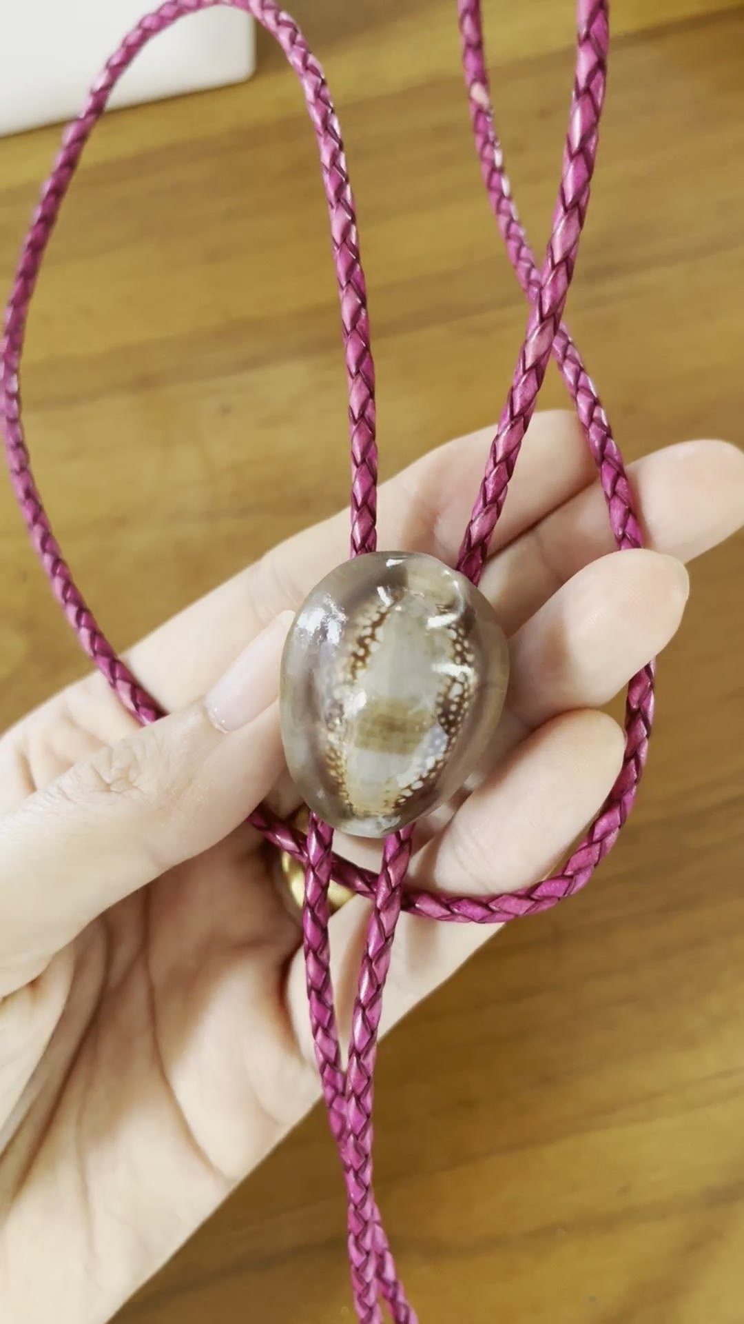 Kona Dusk — Hawaiian shell bolo tie, view 4