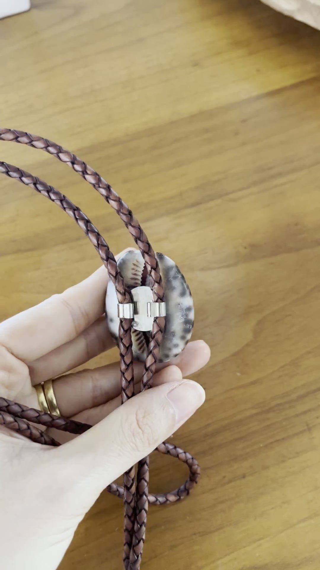 Marble Cloud — Hawaiian shell bolo tie, view 5