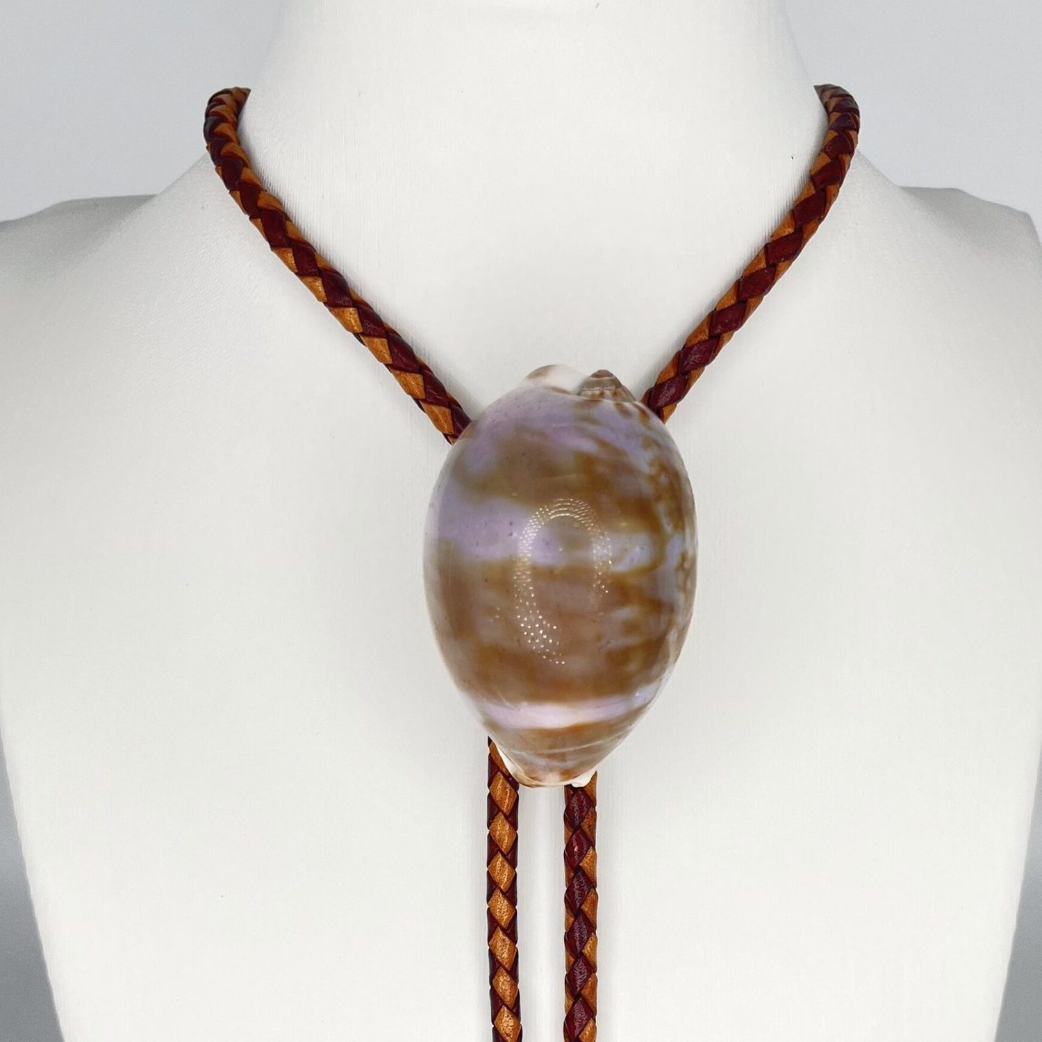 Mauve Cloud — Hawaiian shell bolo tie, view 3