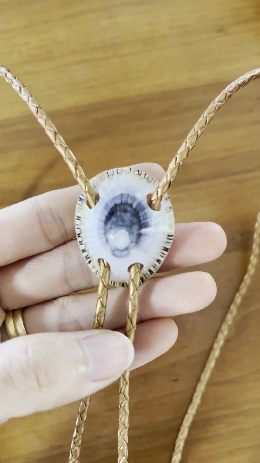 Ocean Eye — Hawaiian shell bolo tie, view 4