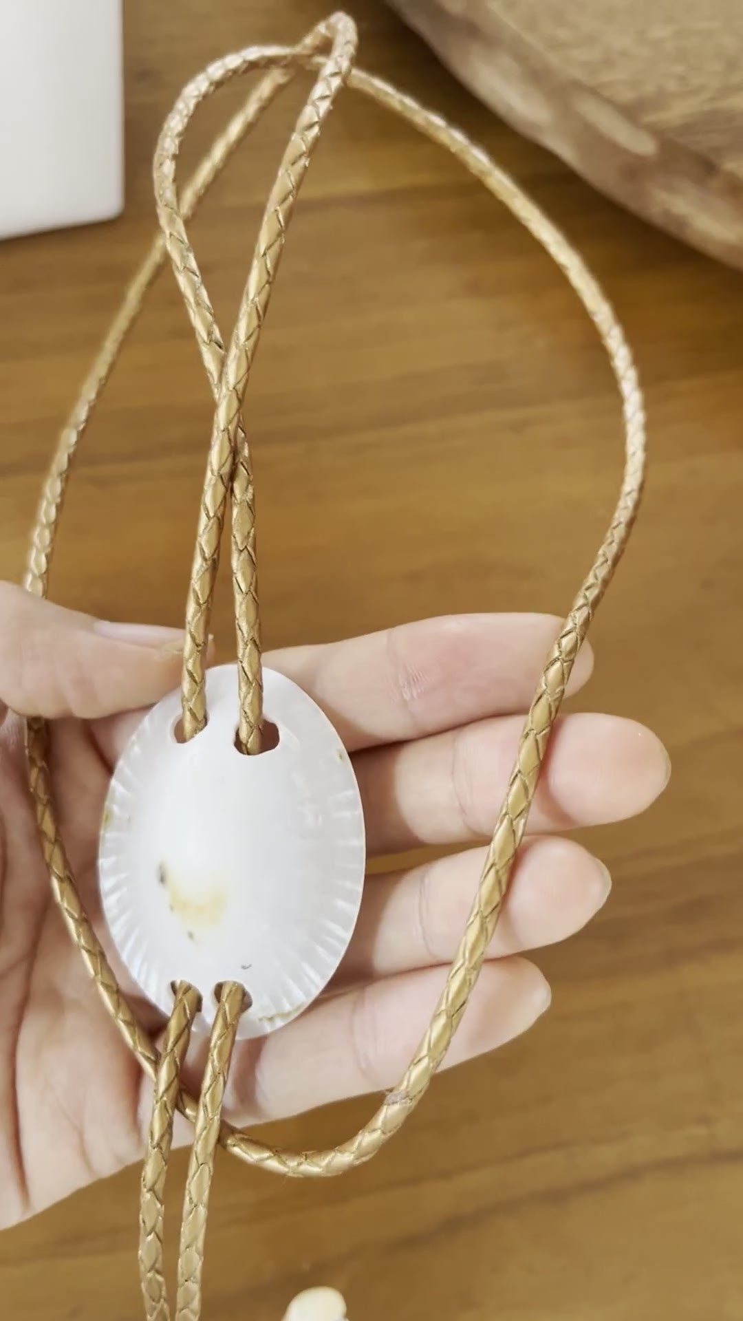 Pale Tide — Hawaiian shell bolo tie, view 4