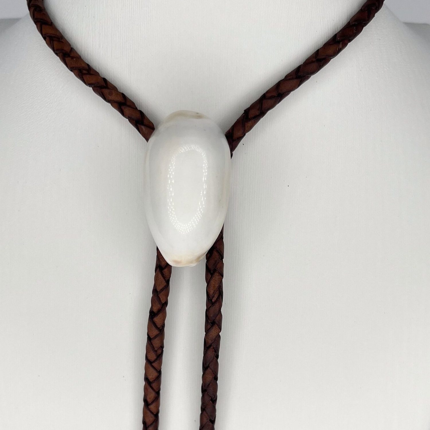 Snow Egg — Hawaiian shell bolo tie, view 3