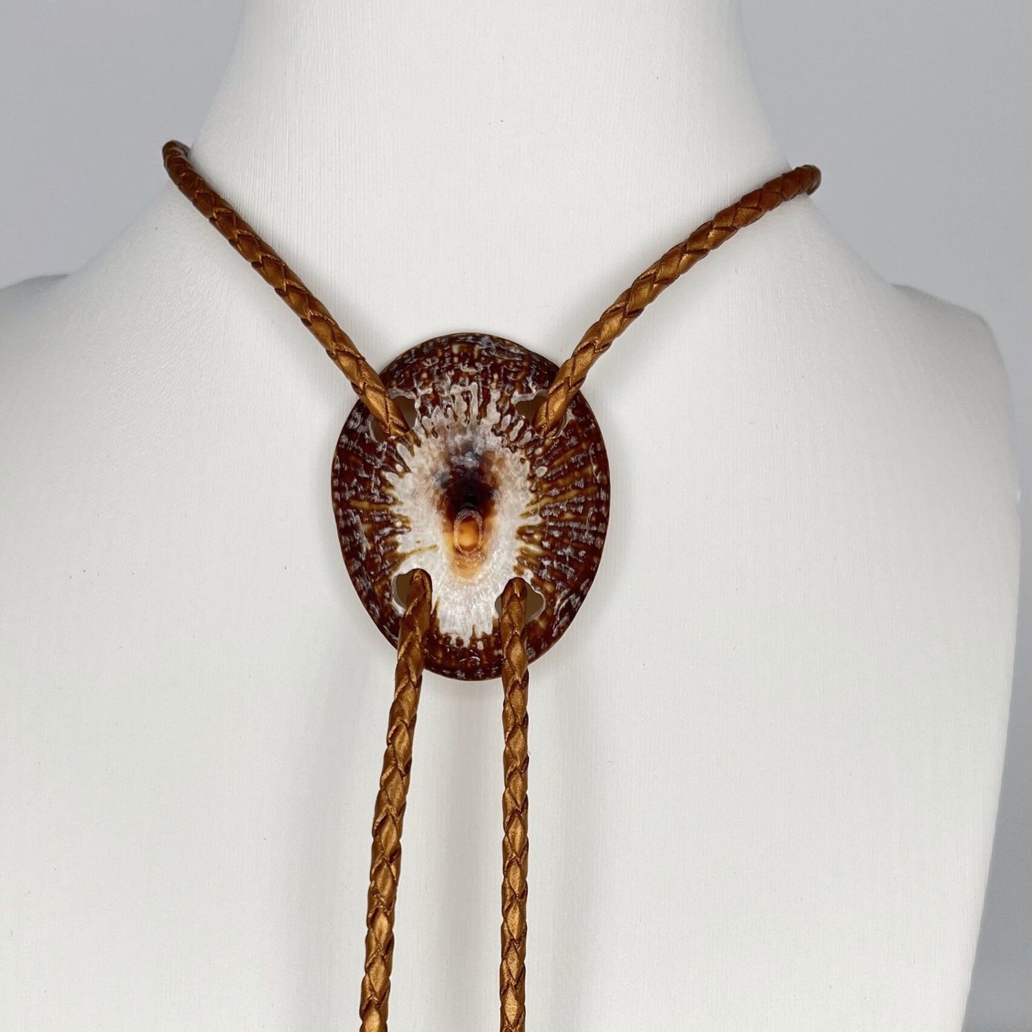 Sunburst Ember — Hawaiian shell bolo tie, view 3