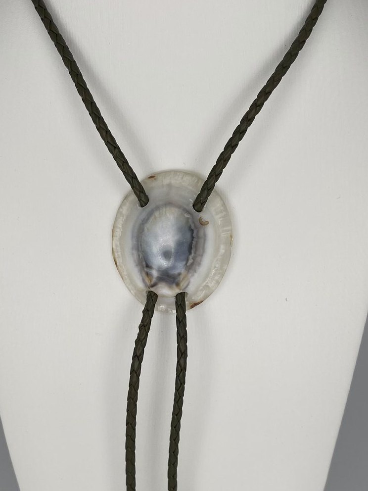 Horseshoe ‘Opalized Look’ ʻOpihi — one-of-a-kind — handmade shell bolo tie